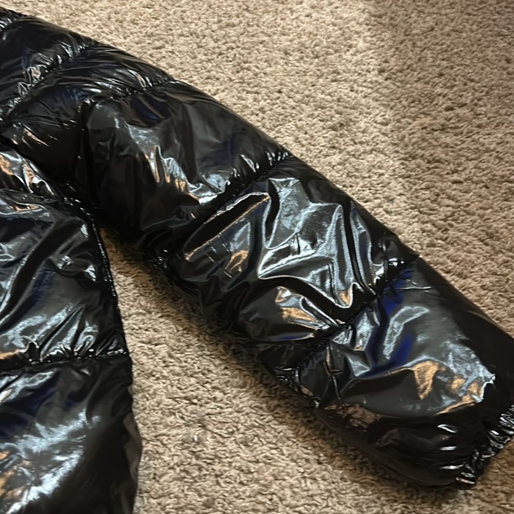 Deluc Shiny Buffer Coat. Size S - image 3